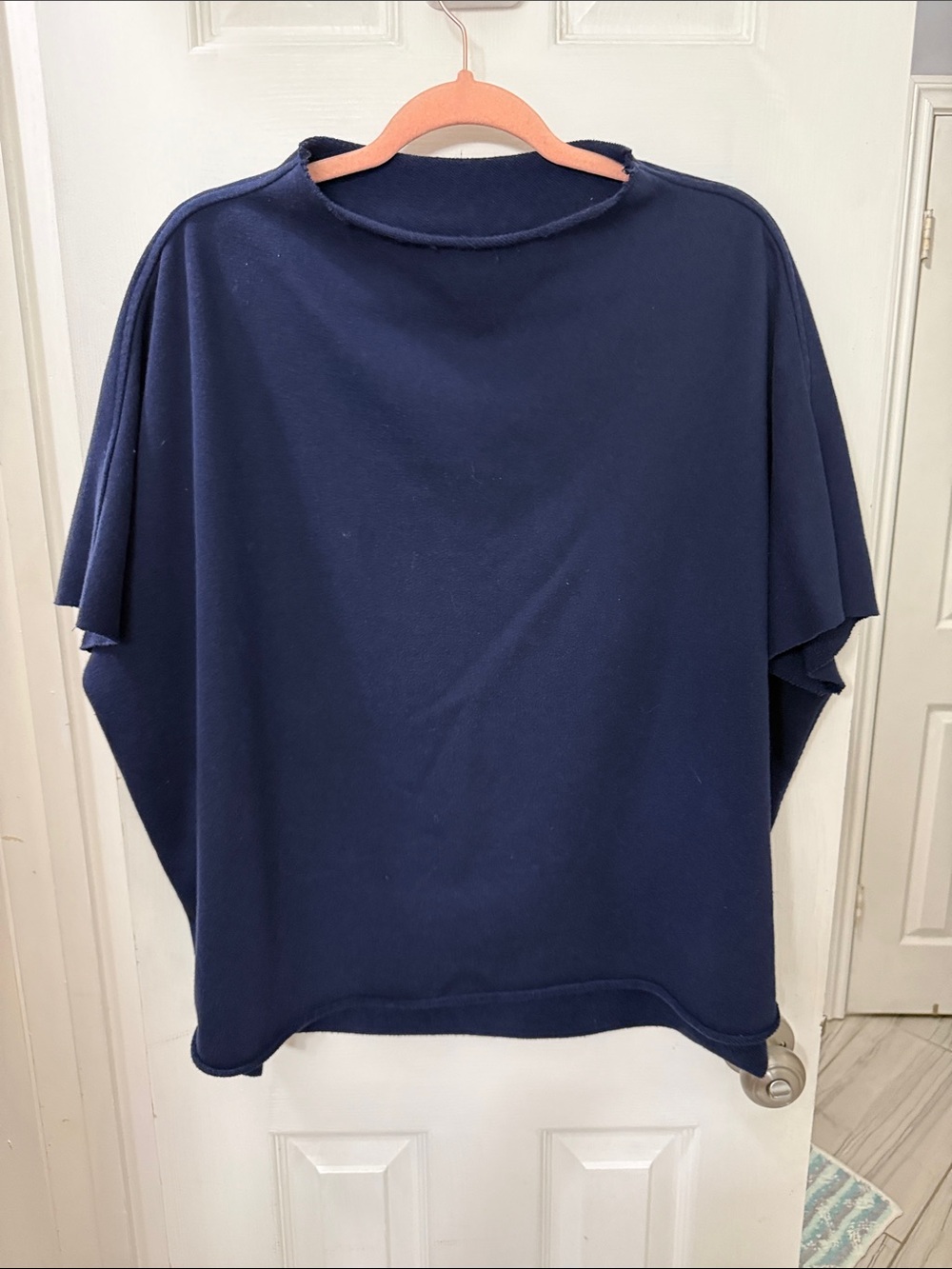Women’s  Navy Short Sleeve Pullover shirt, sweatshirt with cropped pants set,